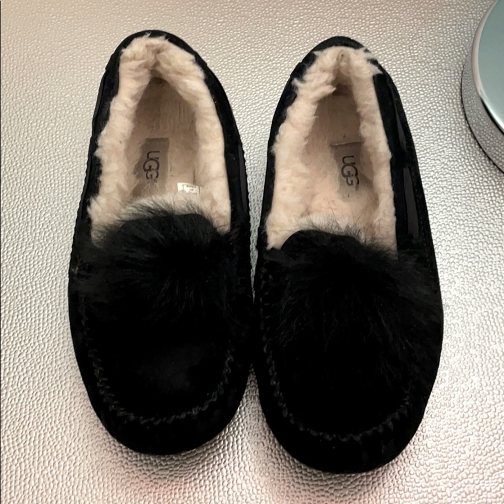 Ugg Flats with Puff Balls